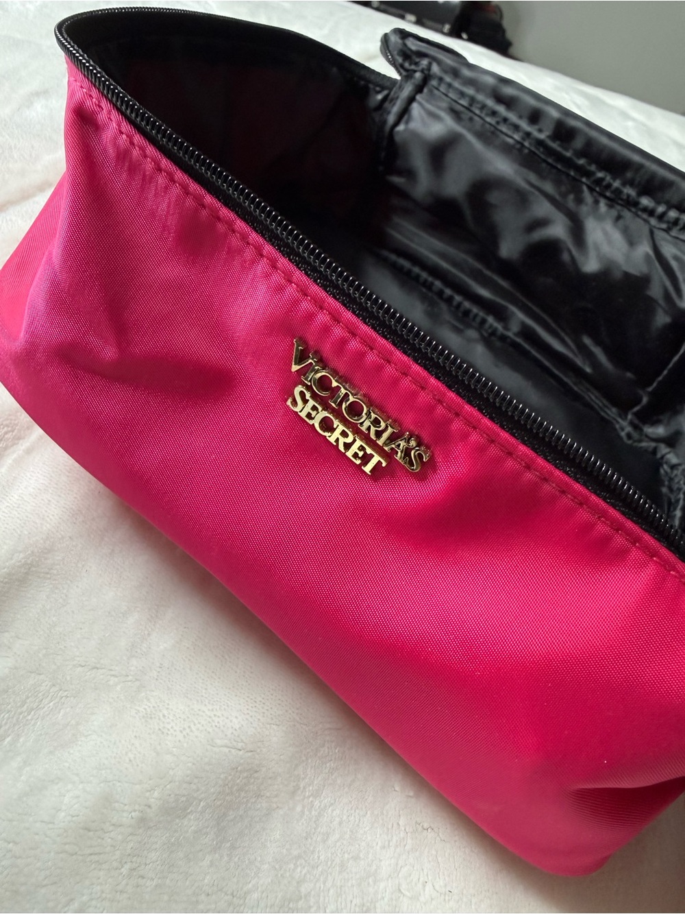 Victoria's Secret Bright Pink Zip Cosmetic Case